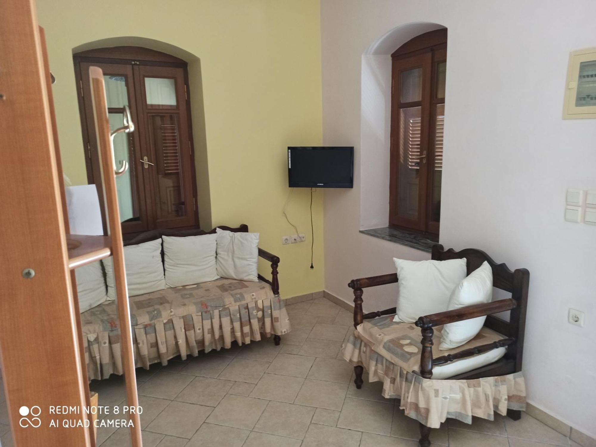 Giannis Apartments By Climbing House Panormos  Екстериор снимка
